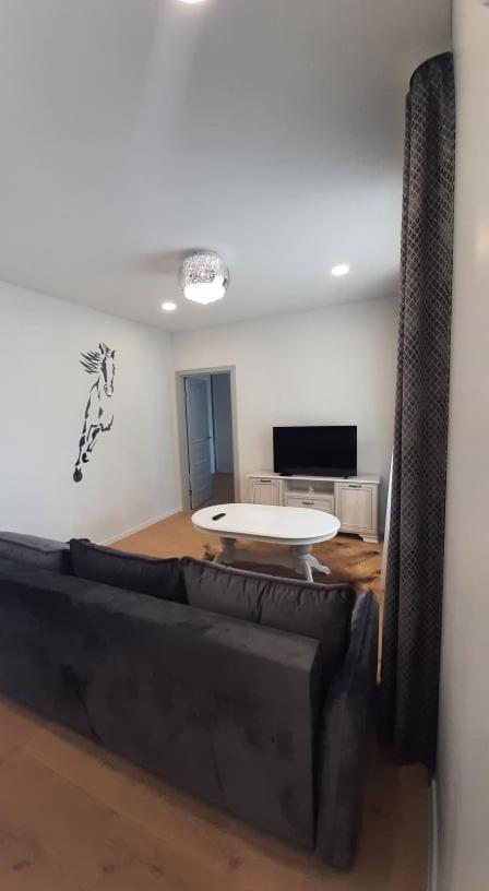 Jaukus Apartamentai Centre Szawle Zewnętrze zdjęcie